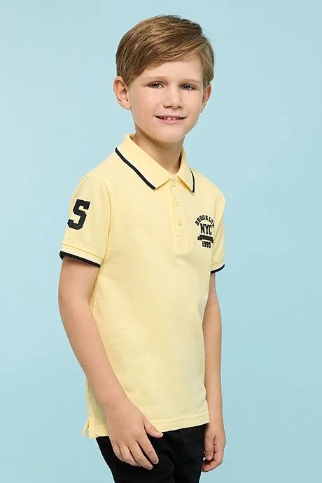 أر أند بي Print Detail Polo T-Shirt with Short Sleeves