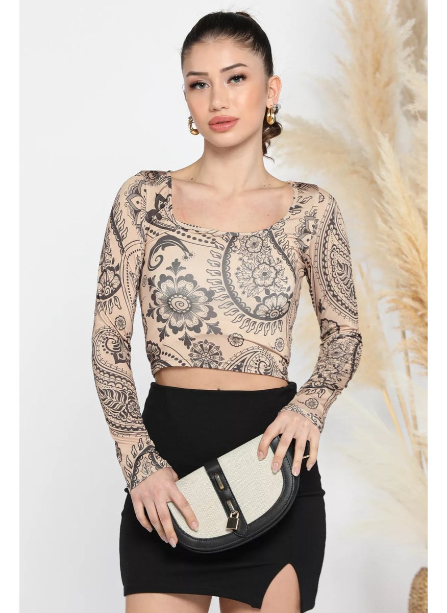 Gülseli Rose Patterned Square Neck Women's Croptop Blouse  - Image 1