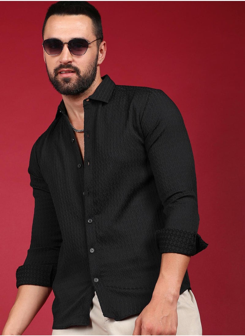 Campus Sutra - Men's Onyx Black Chain-Creased Shirt - Image 1