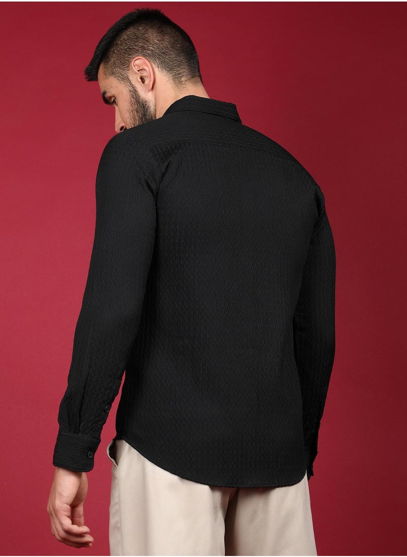 Campus Sutra - Men's Onyx Black Chain-Creased Shirt - Image 1