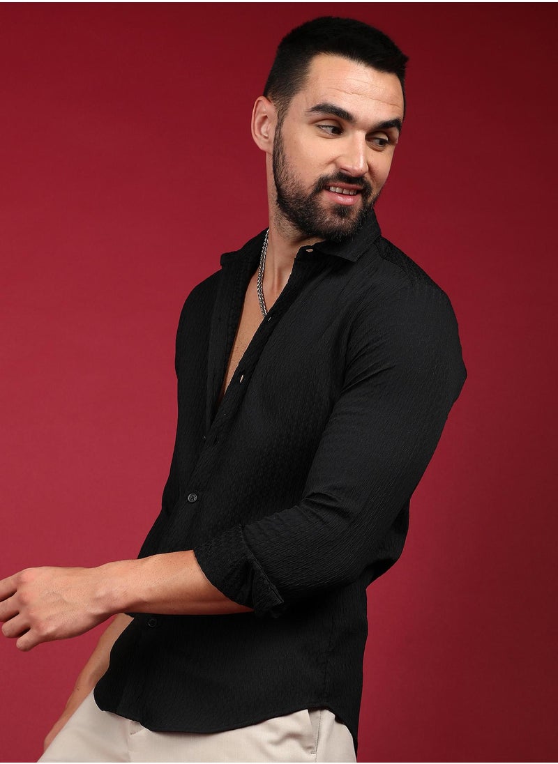 Campus Sutra - Men's Onyx Black Chain-Creased Shirt - Image 1