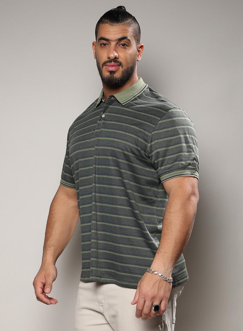 Instafab Plus Men's Grey Striped Regular Fit  Casual T-Shirt - Image 1