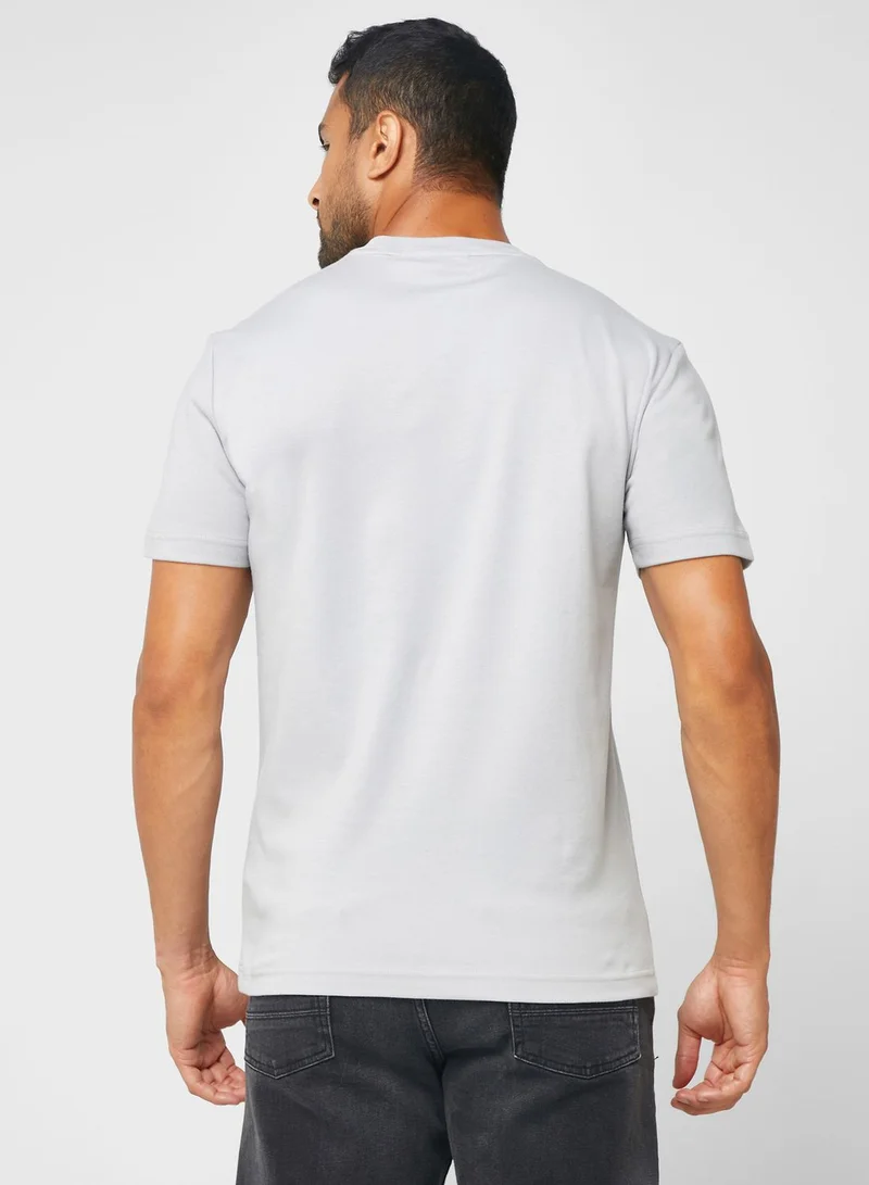 CALVIN KLEIN Logo Crew Neck T-Shirt