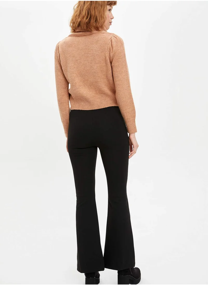 DeFacto Basic Flare Cut Belted Trousers