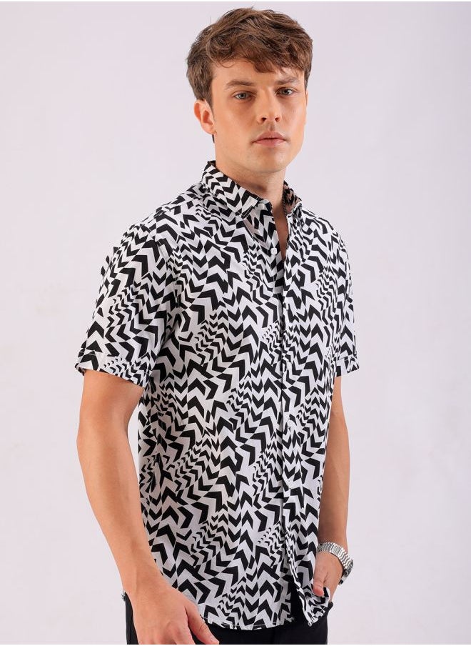 The Indian Garage Co Men Slim Fit Psychedelic Half Sleeves Cutaway Collar Casual Shirt  - Image 3