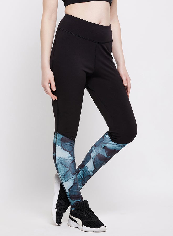 كلوفيا بنطال رياضي ضيق مطبع بنمط ماربل - Image 4