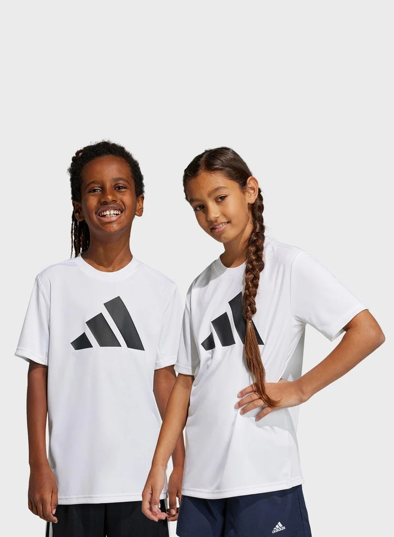 Adidas U Tr-Es Logo T White Training T-Shirts 5-6Y