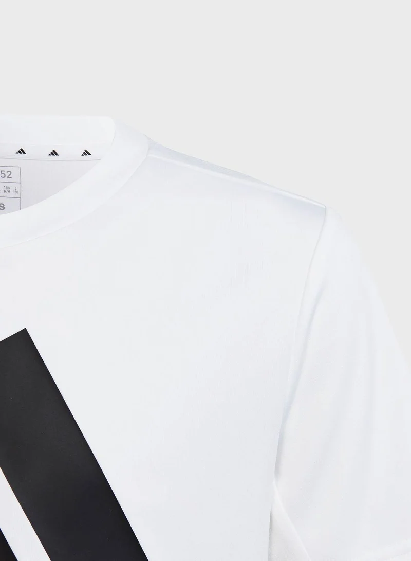 Adidas U Tr-Es Logo T White Training T-Shirts 5-6Y
