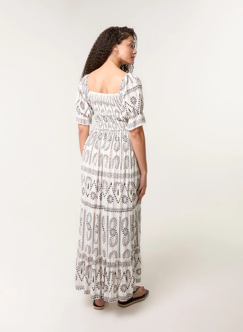 بلو فانيلا Milkmaid Shirred Square Neck Midi Dress