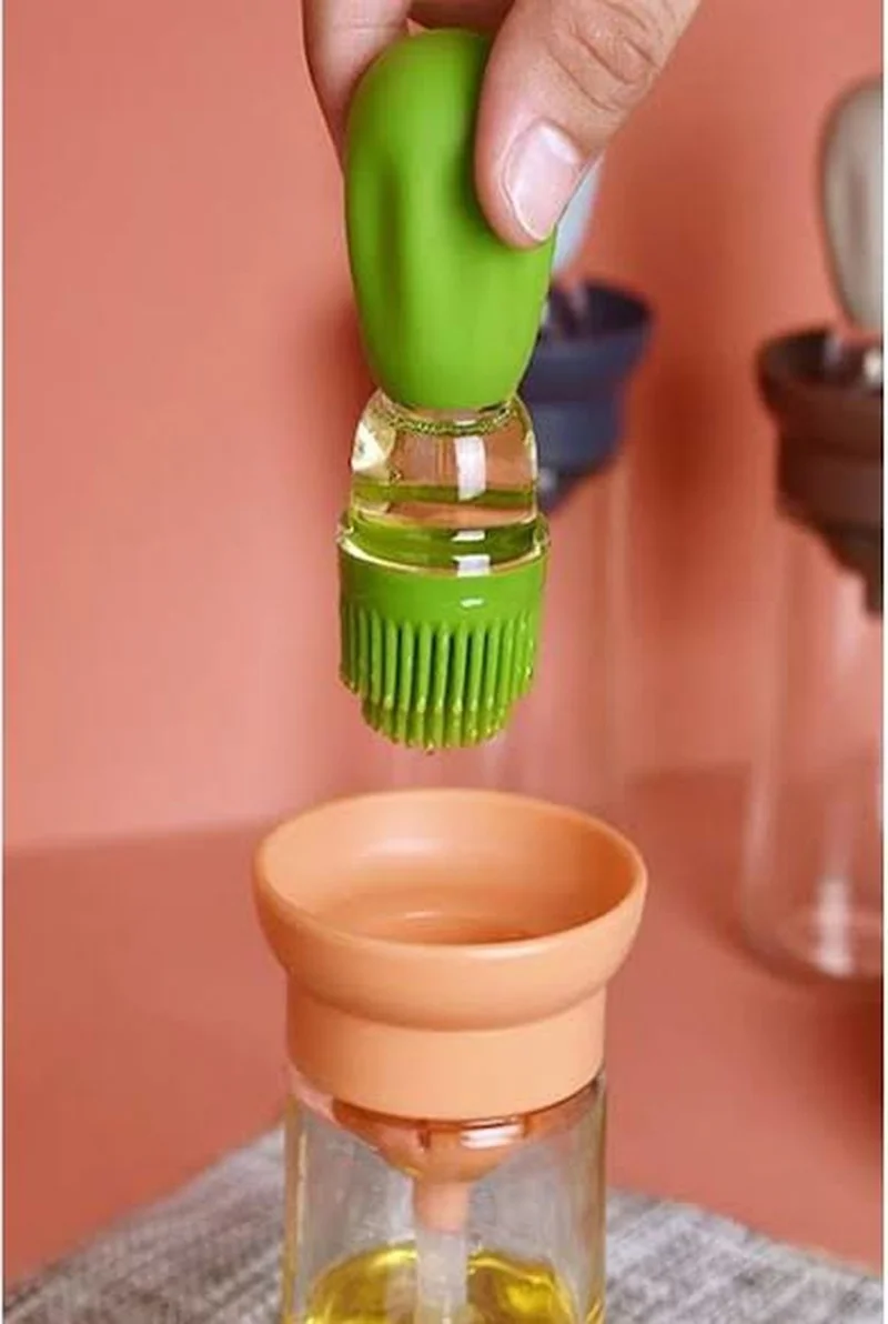 Hane216 Silicone Oil Sauce and Egg Brush with Chamber Oil Brush Silicone Oil Brush