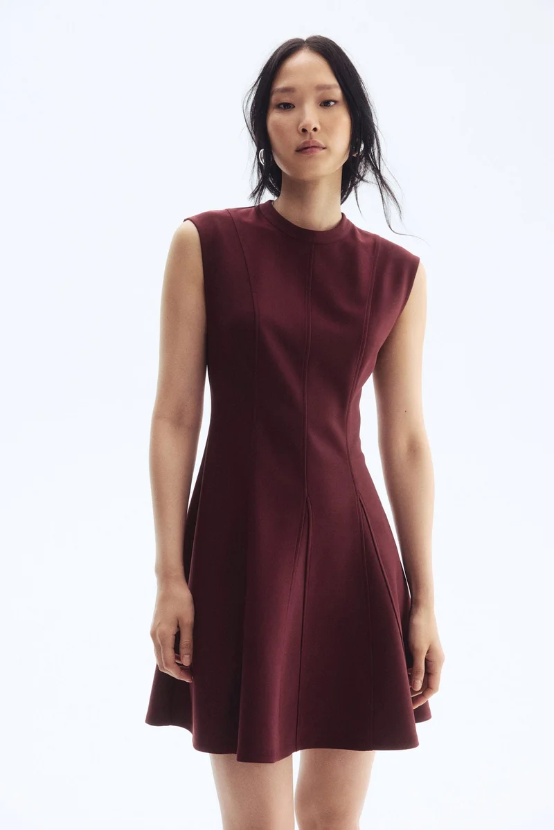 اتش اند ام فستان ميني بتنورة واسعة