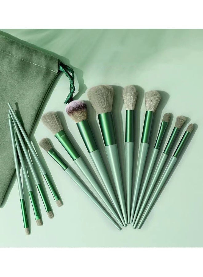 Layali Makeup Brush Set - Image 2
