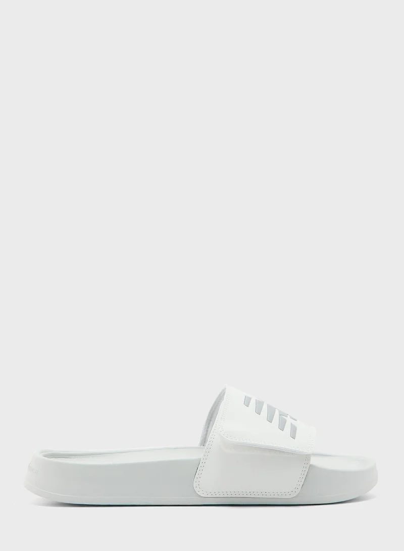 New Balance 200 Velcro