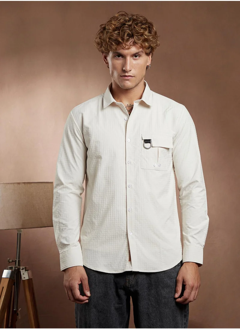 Campus Sutra Campus Sutra Men's Chalk White Grid-Utility Shirt For Casual Wear | Spread Collar | Long Cuffed Sleeves | Button Closure | Shirt Crafted With Comfort Fit For Everyday Wear