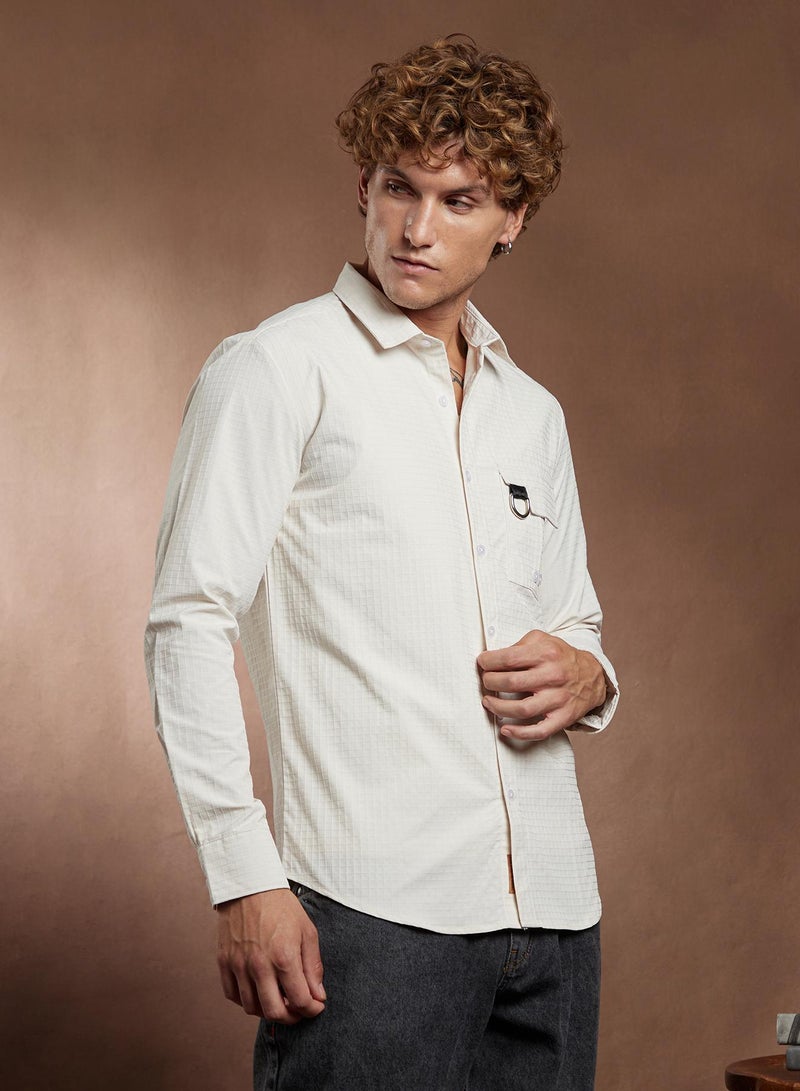 Campus Sutra Campus Sutra Men's Chalk White Grid-Utility Shirt For Casual Wear | Spread Collar | Long Cuffed Sleeves | Button Closure | Shirt Crafted With Comfort Fit For Everyday Wear  - Image 3