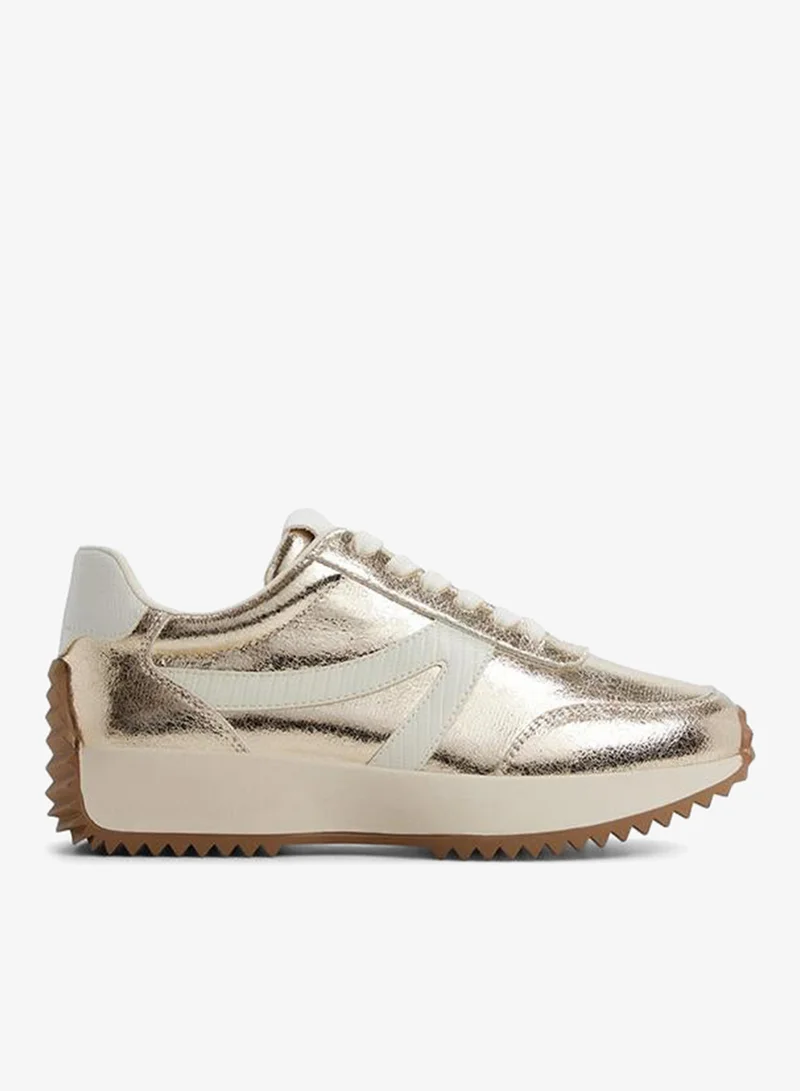 Call it Spring Daniie Ladies White Low Top Sneaker