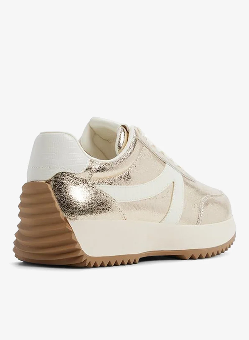 Call it Spring Daniie Ladies White Low Top Sneaker