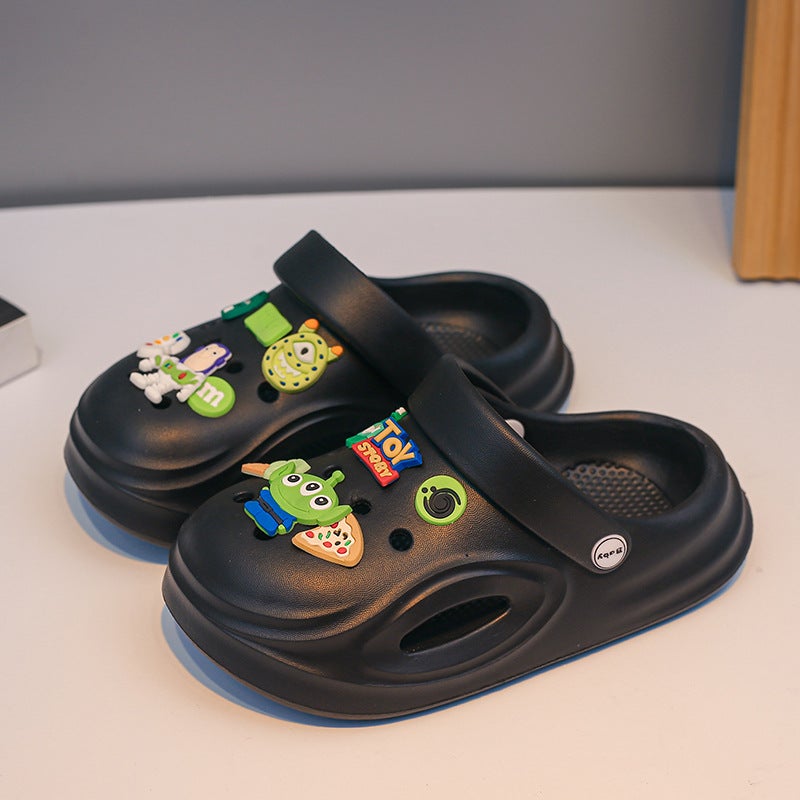 Boys' Croc Shoes 2025 Summer Children'S Astronaut Beach Shoes Medium And Large Children'S Soft Soled Sandals Boys' Home Slippers - Image 1