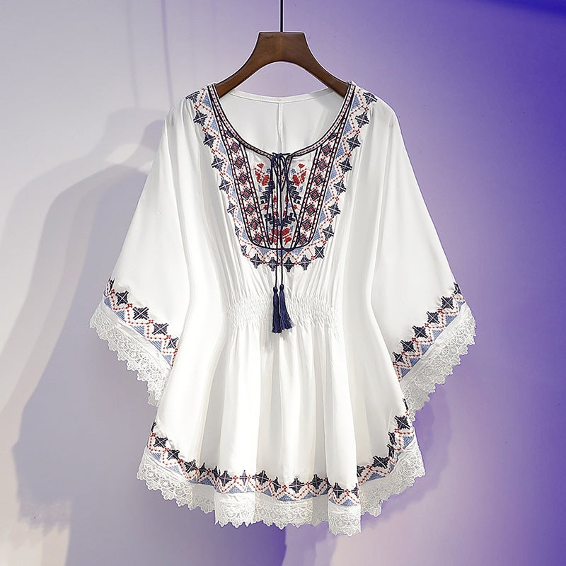 Wholesale 2023 Summer new Korean style loose slimming top womens fashionable age-reducing retro printed shirt White - Image 4
