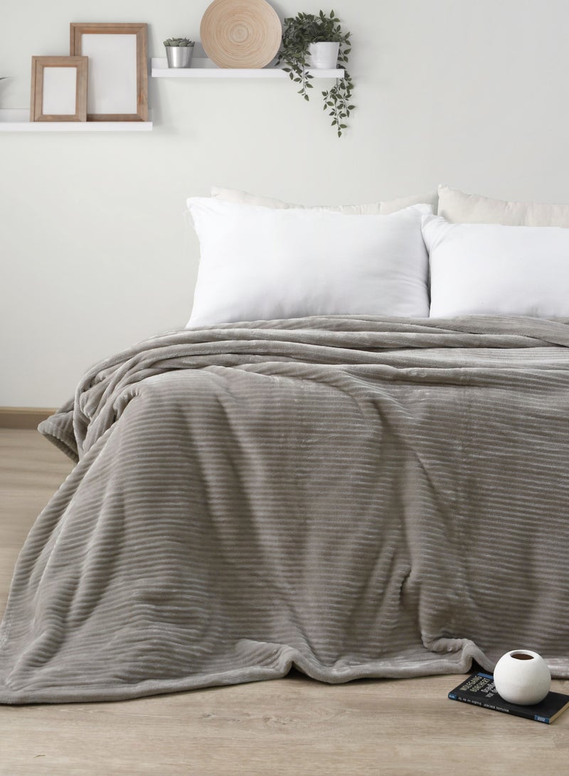 Morano Fluffy Blanket Dyed Model 220X240Cm, Ultra Soft Polyester Textured Stripe Effects, Lightweight and Cozy - Image 1