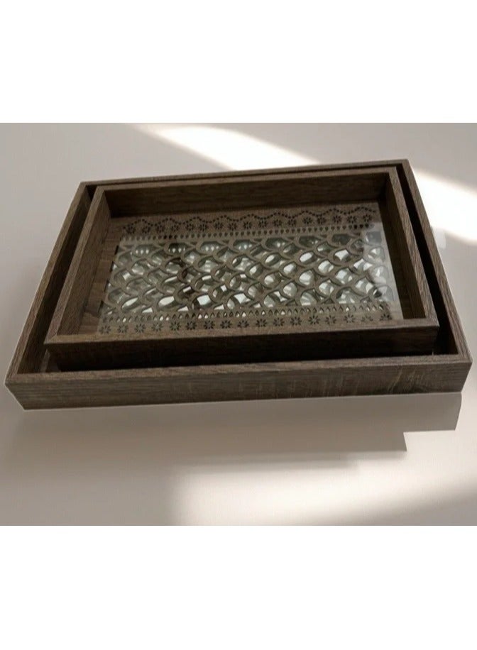 طقم صواني خشبية بارضية زجاجية ونقشة كلاسيكية-قطعتين - Image 1