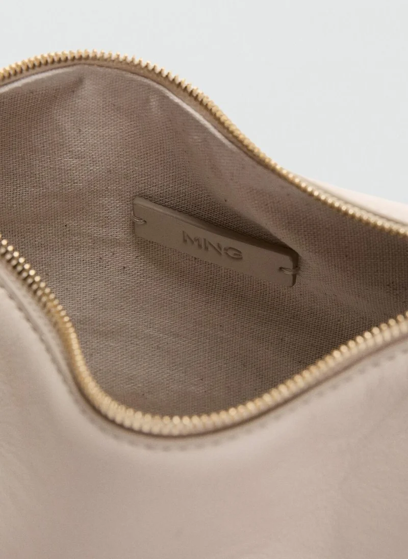 مانجو Oval hand bag