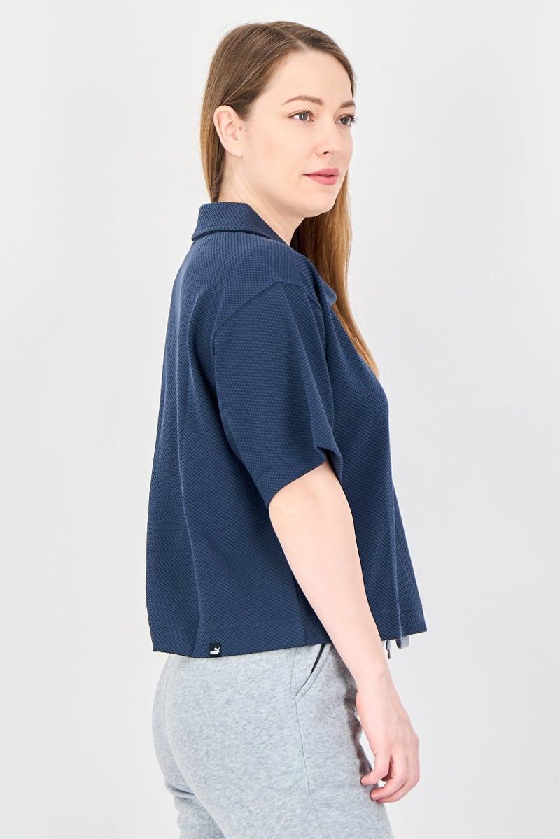 PUMA Women Relaxed Fit Short Sleeve Outdoor Polo Shirt, Dark Grey - Image 2