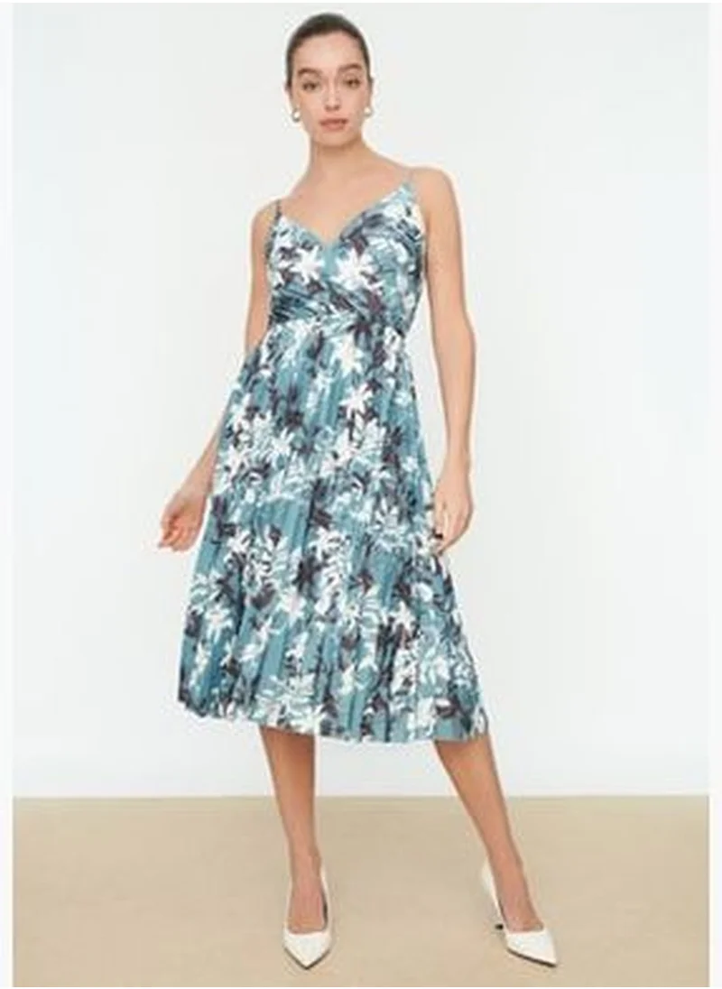 trendyol Mint Floral Print Open Waist/Skater Midi Double Breasted Pleated Straps Flexible Knit Dress TWOSS20EL2729