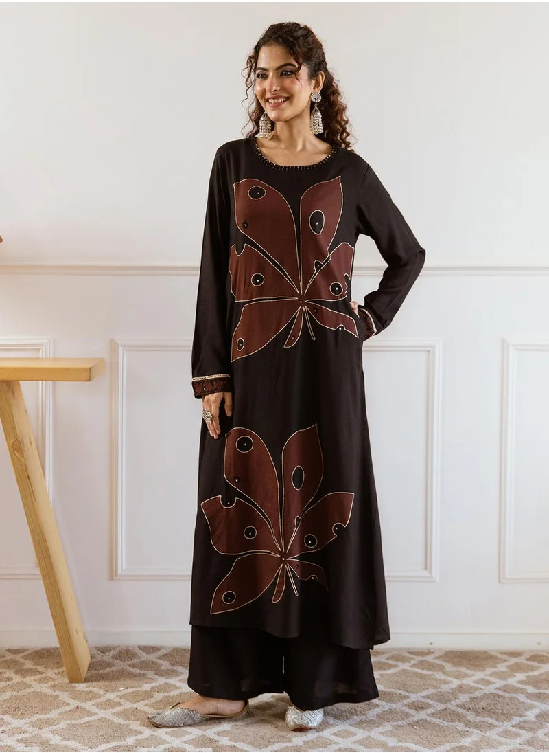 آي شين Floral Printed Round Neck Straight Kurta With Palazzos