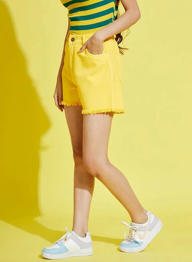 نو- ڤو Frayed Hem Denim Shorts with Pockets by Styli