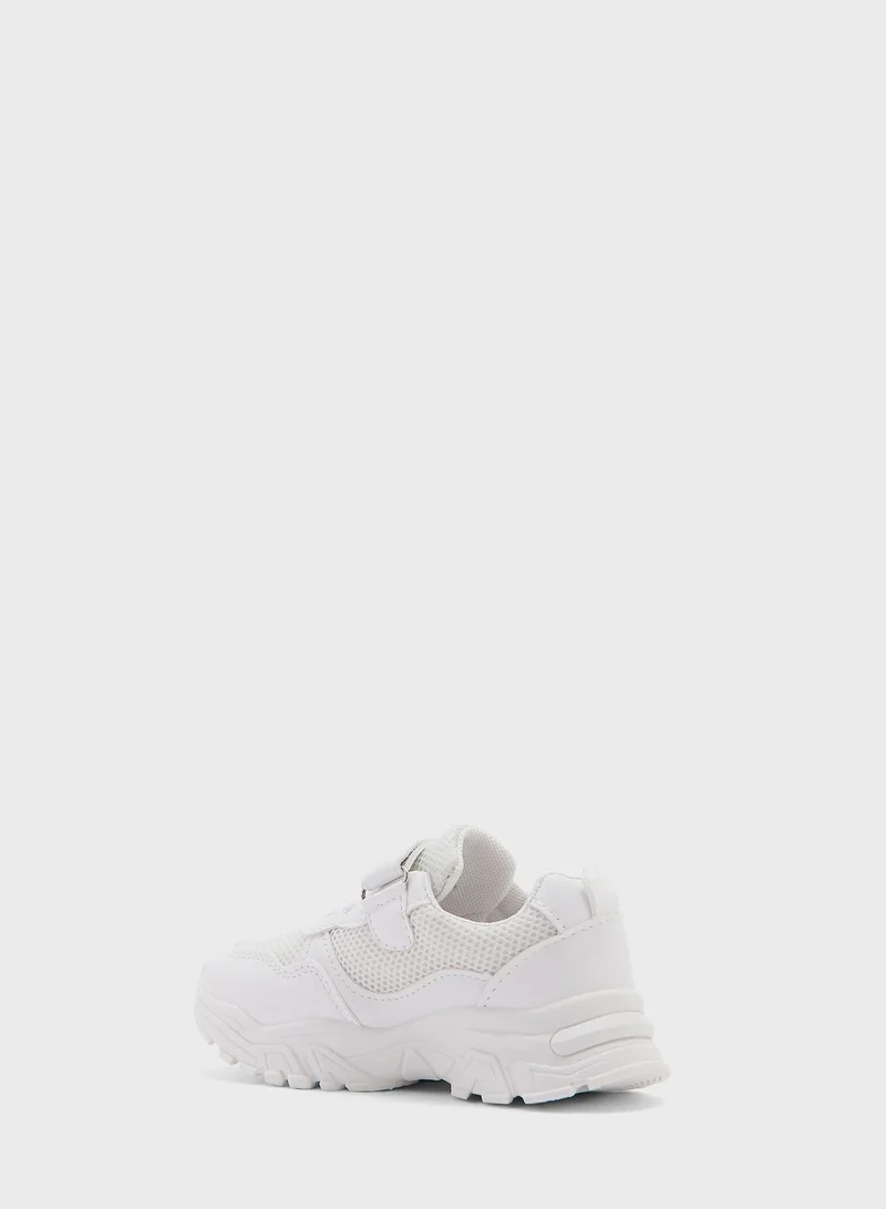 Pinata Kids Velcro Low Top Sneakers