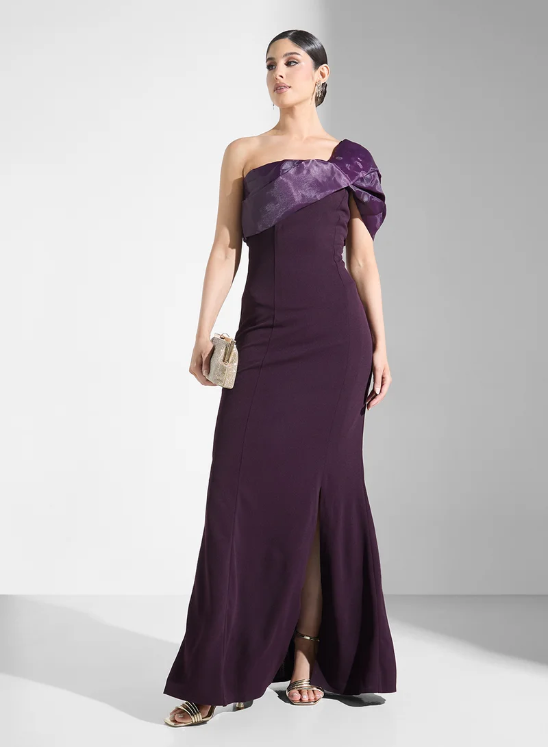 Iyra One-Shoulder Column Dress