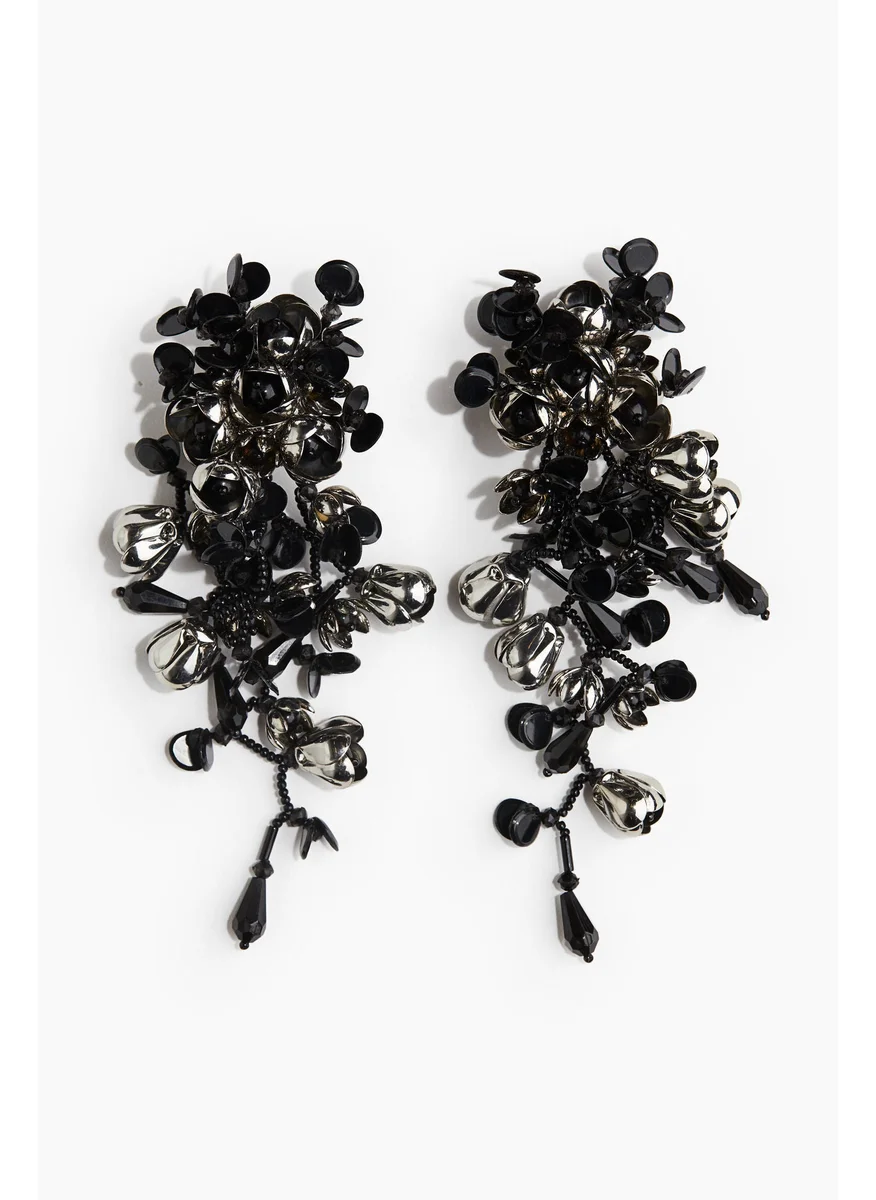 H&M Flower-Detail Cluster Earrings