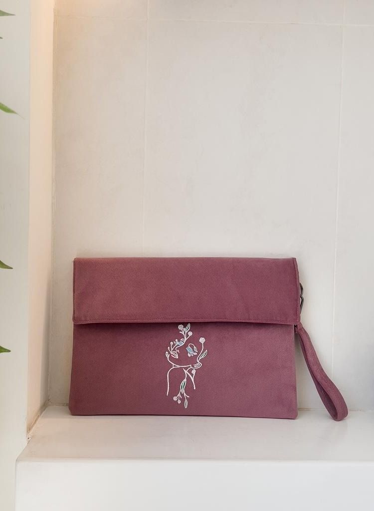 Female Pouch Bag - Image 1