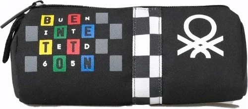 يونايتد كولورز أوف بينتيون Single Compartment Black Checkerboard Patterned Pencil Bag 03763