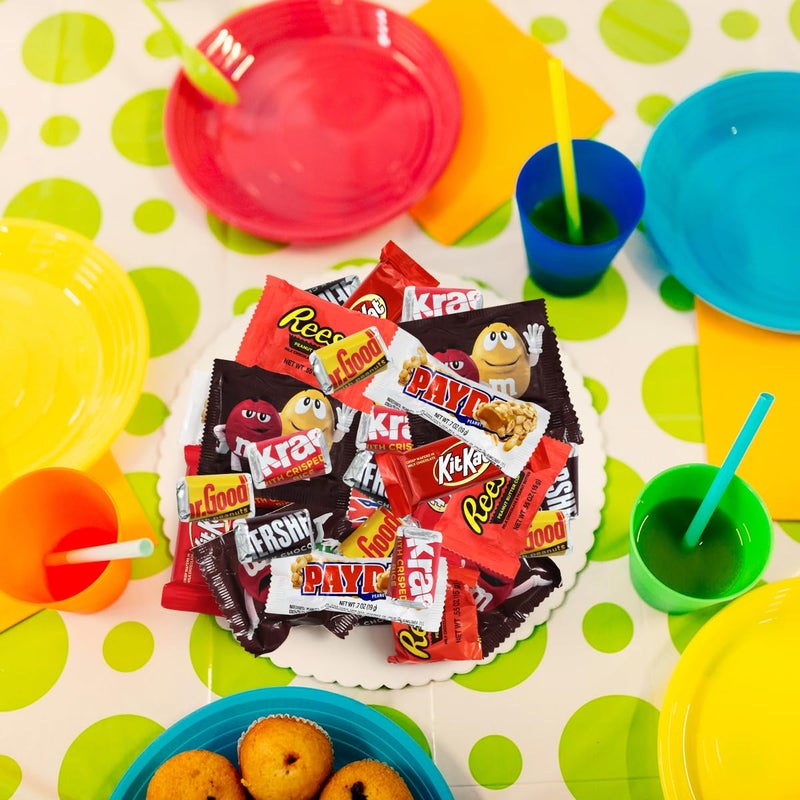 خلطة حلوى الشوكولاتة المتنوعة - شوكولاتة بالحليب، داكنة، وبيضاء مغلفة بشكل فردي - عبوة متنوعة بوزن 2 رطل للوجبات الخفيفة، المشاركة، والهدايا - مثالية للمنزل، المكتب، والفعاليات - Image 4