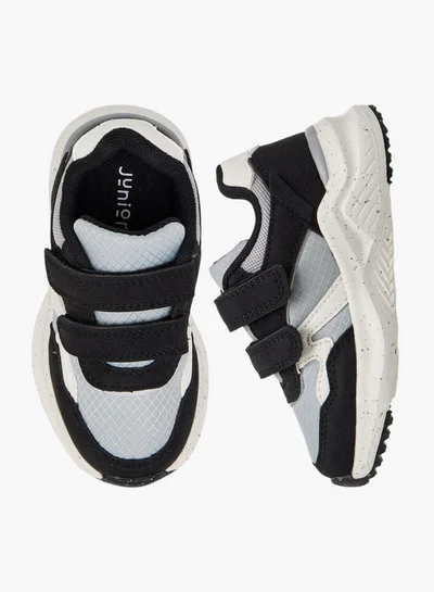 جونيورز Boys Panelled Sneakers with Hook and Loop Closure
