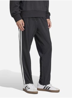 Essentials 3-Stripes Open Hem Fleece Pants - pzsku/ZEB3F869D218DF871D39CZ/45/_/1739732145/825a23c5-4041-41ef-9aa2-a88a54a15a98