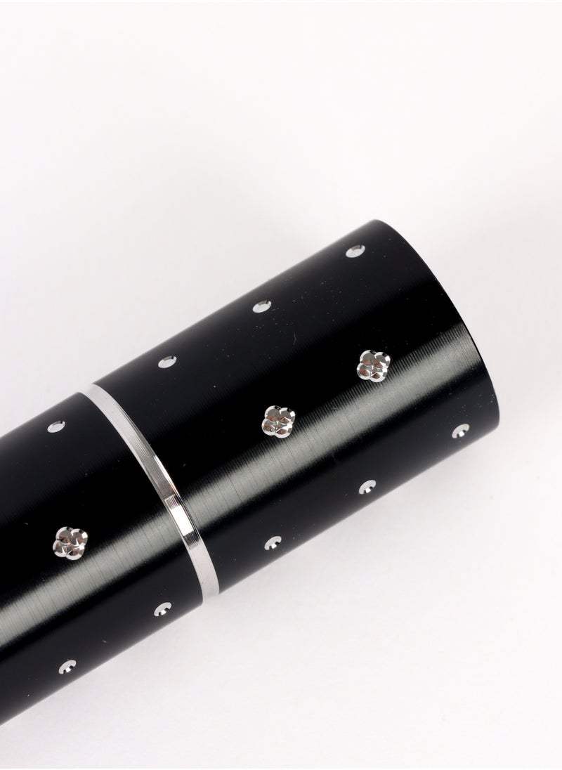 LUSTER - 2pc An elegant small flashlight in the shape of a lipstick with a hanger,black - Image 1