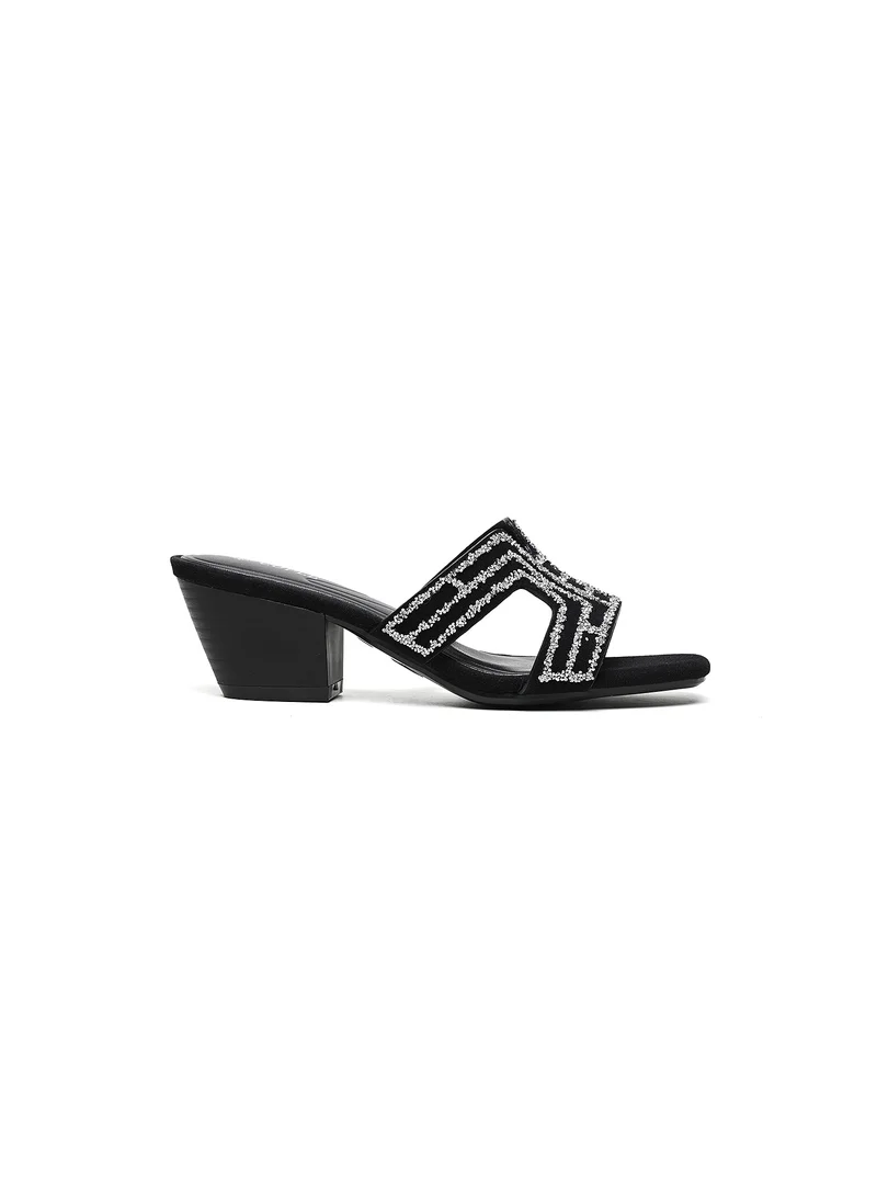 Cuple heeled sandals with jeweled strap