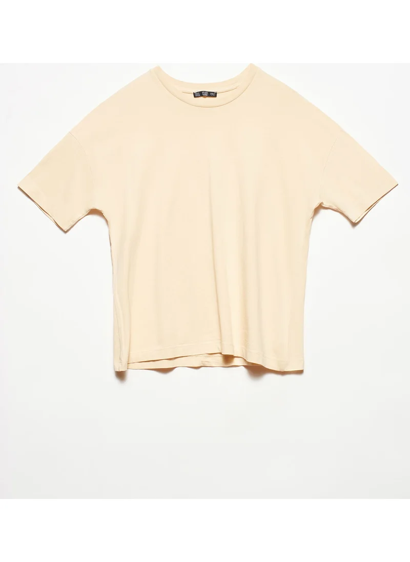 ديلفين 3683 Basic T-Shirt-Beige