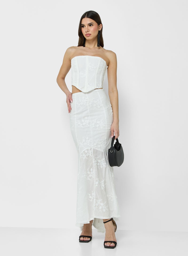 جينجر طقم مشد مطرز وتنورة ماكسي ذيل سمكة - Image 1