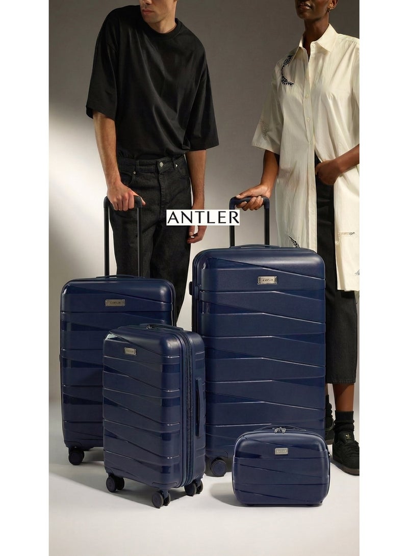 Antler Unbreakable Luggage Set Of 4 - Image 4