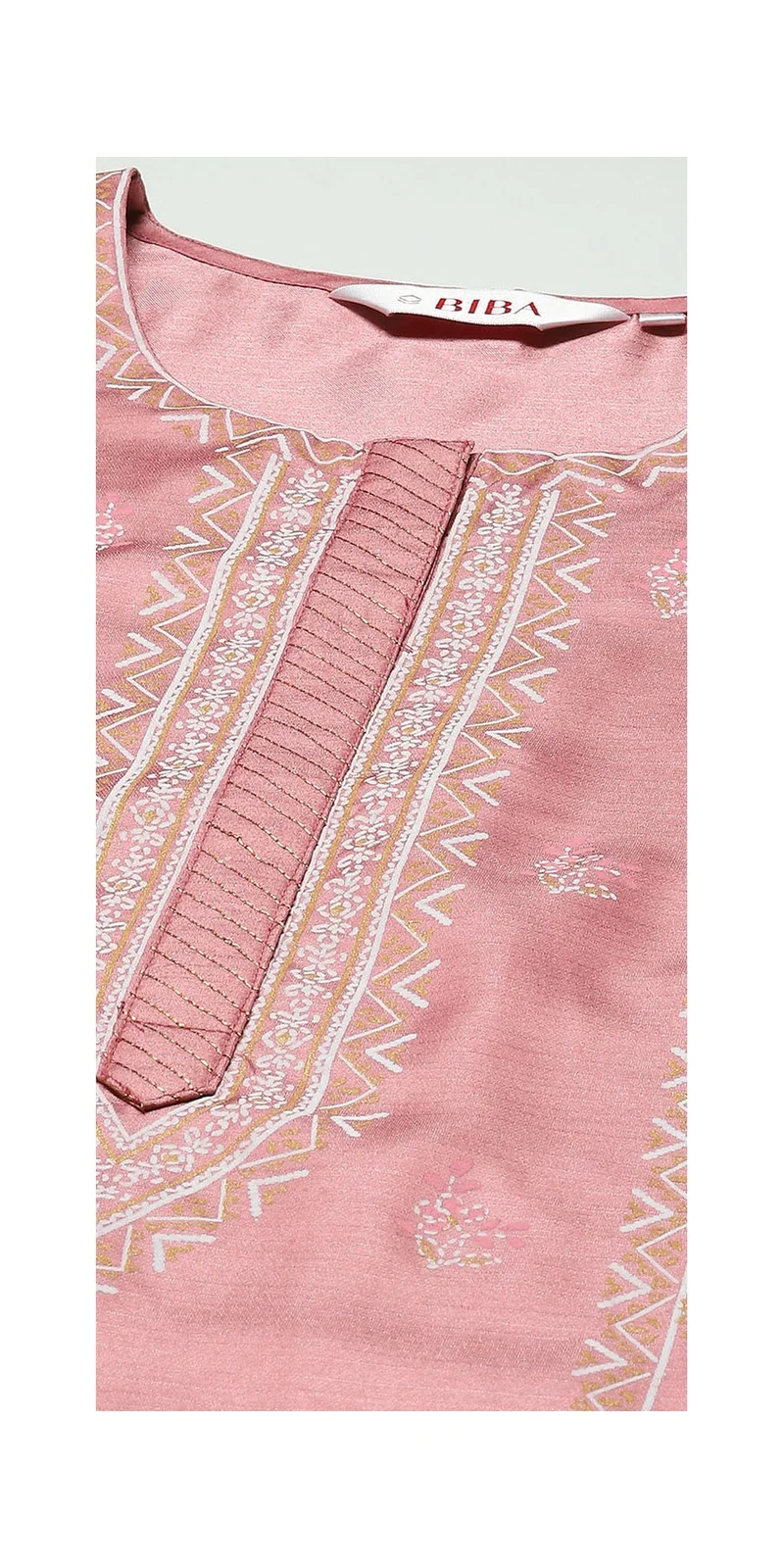 بيبا كورتا مستقيمة مطبوعة باللون الوردي الغبار
