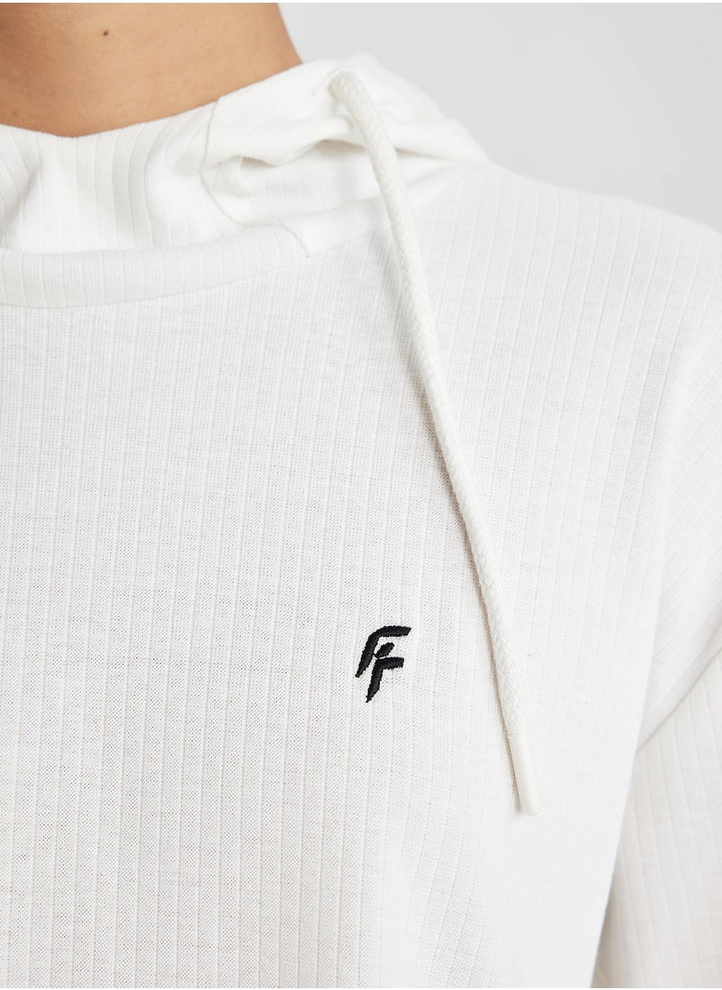 DeFacto Defactofit Standard Fit Hooded Embroidered Long Sleeve Ribbed T-Shirt  - Image 4