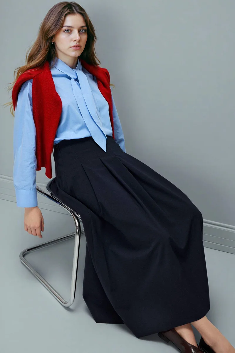 ديفاكتو A Cut Maxi Skirt