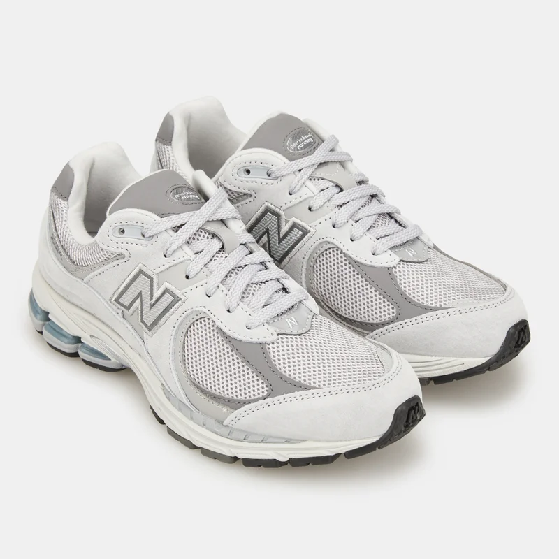 New Balance Men's 2002R Shoes