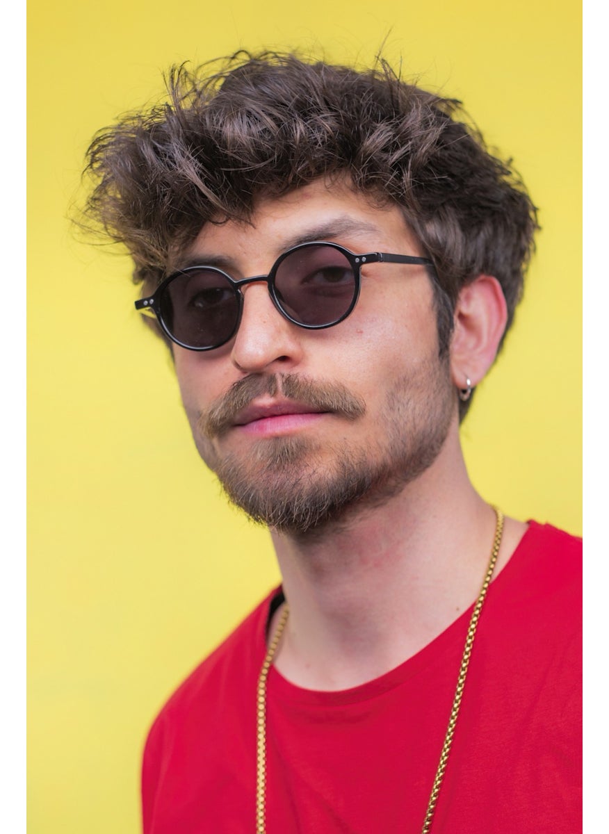 Focus On Legolas Black Sunglasses  - Image 3