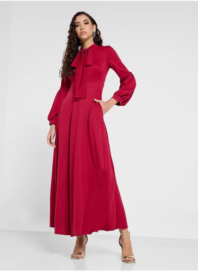 Khizana Pleated Dress With Tie Detail