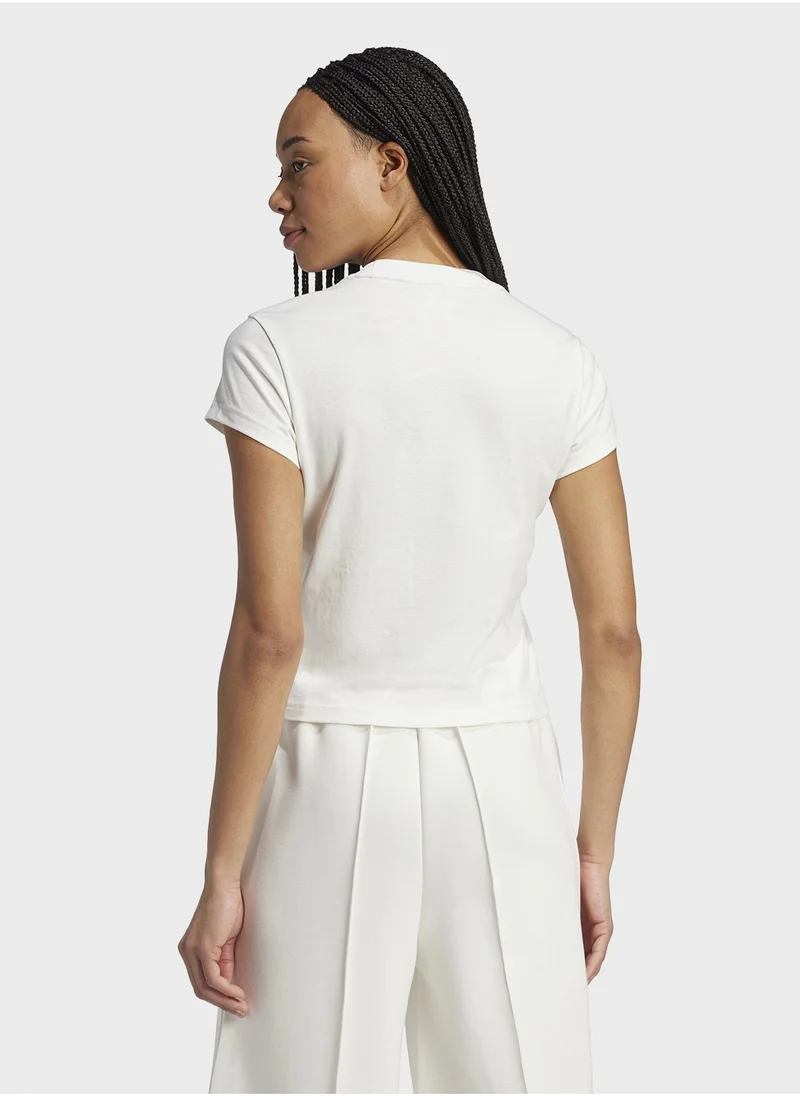 adidas Originals Essentail T-Shirt